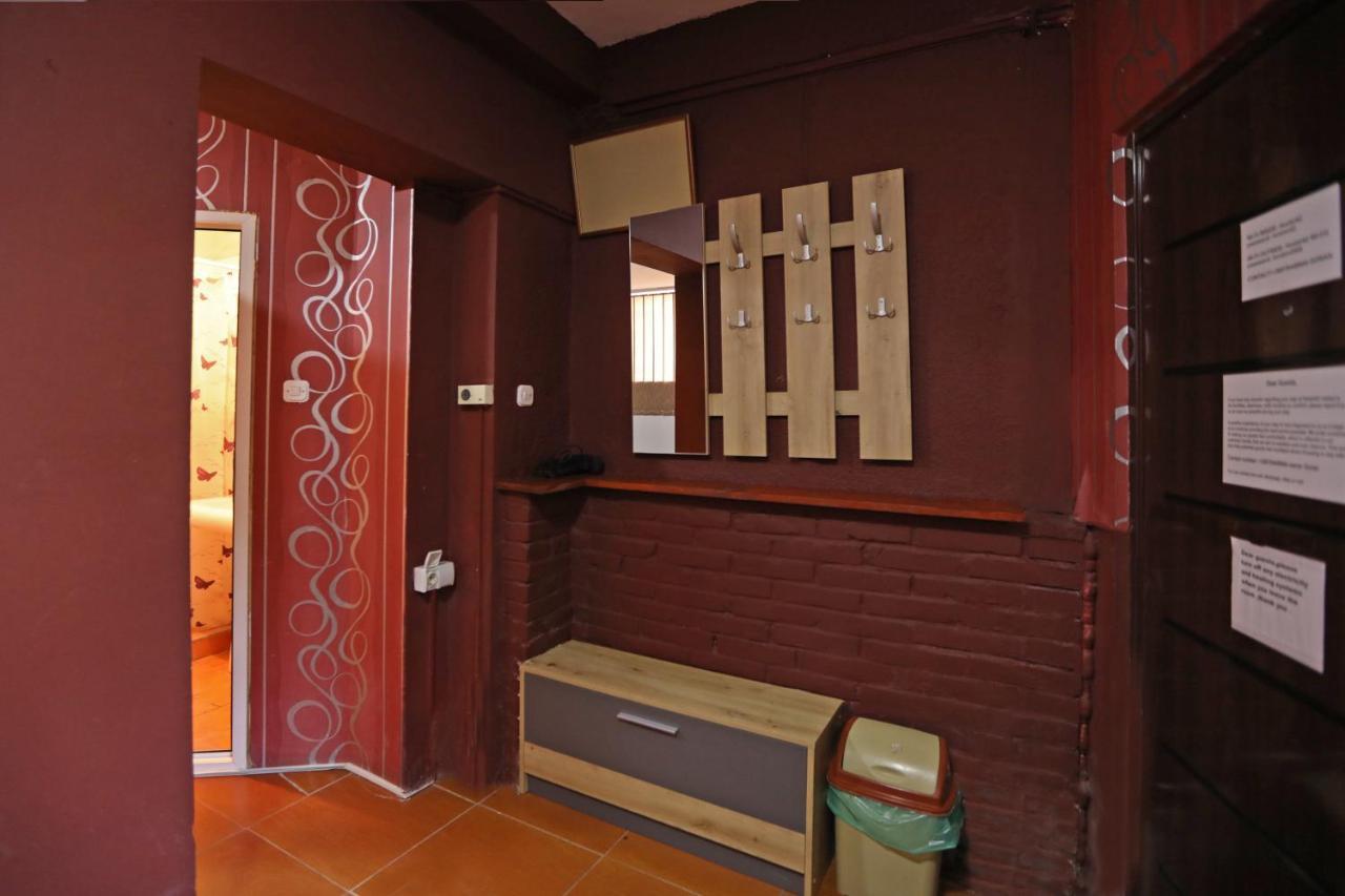 Hostel 42 Skopje Eksteriør billede