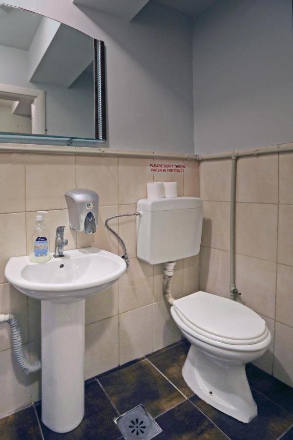 Hostel 42 Skopje Eksteriør billede